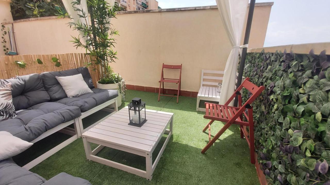 Appartement Del Parque Flats Atico Capuchinos à Málaga Extérieur photo
