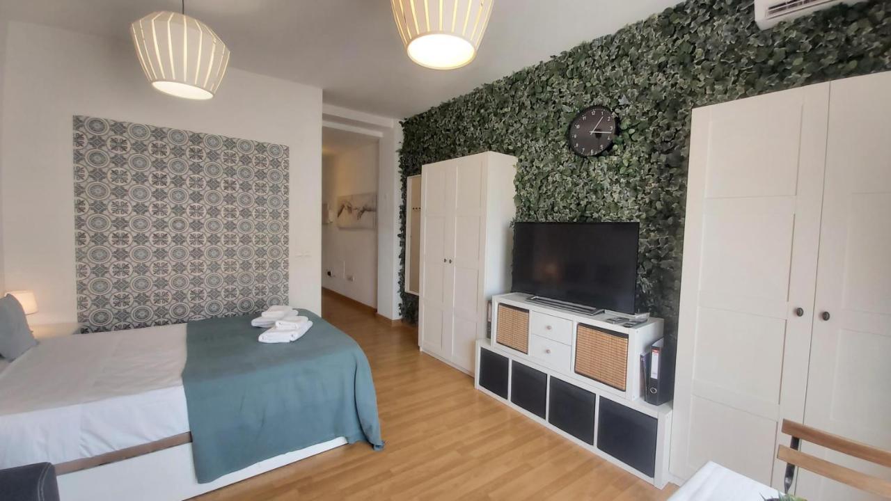 Appartement Del Parque Flats Atico Capuchinos à Málaga Extérieur photo
