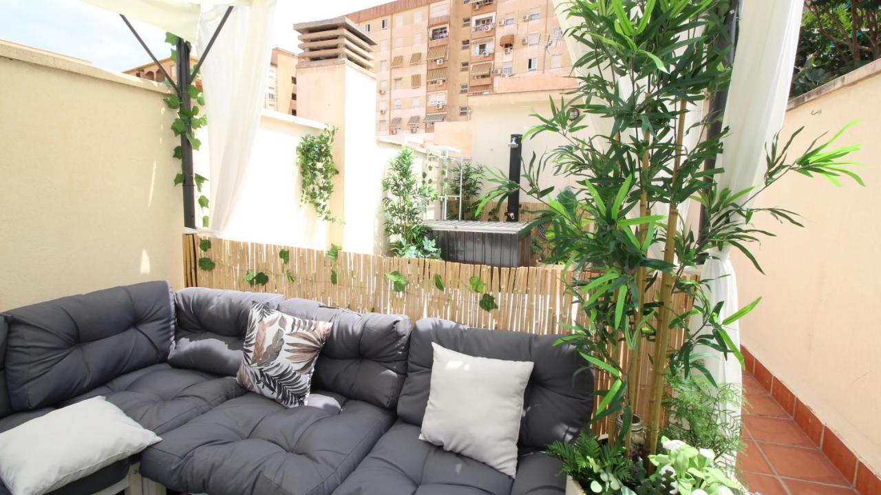 Appartement Del Parque Flats Atico Capuchinos à Málaga Extérieur photo