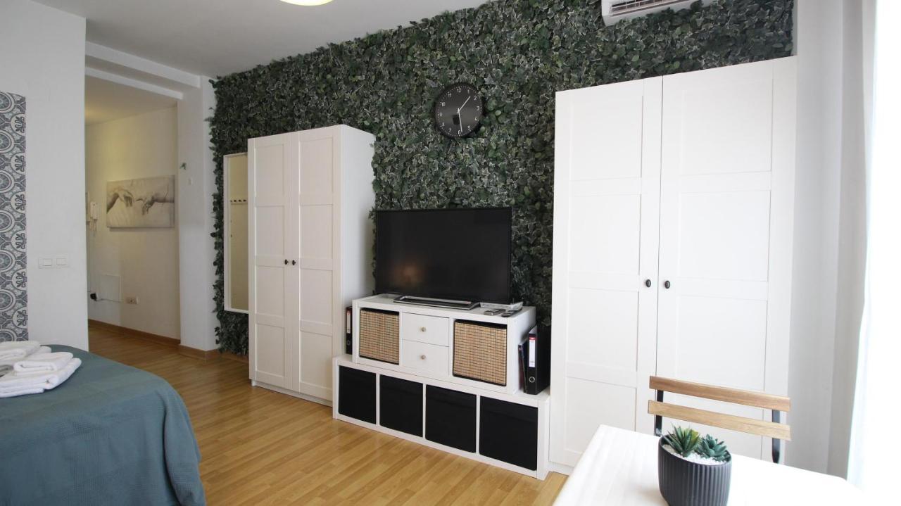Appartement Del Parque Flats Atico Capuchinos à Málaga Extérieur photo